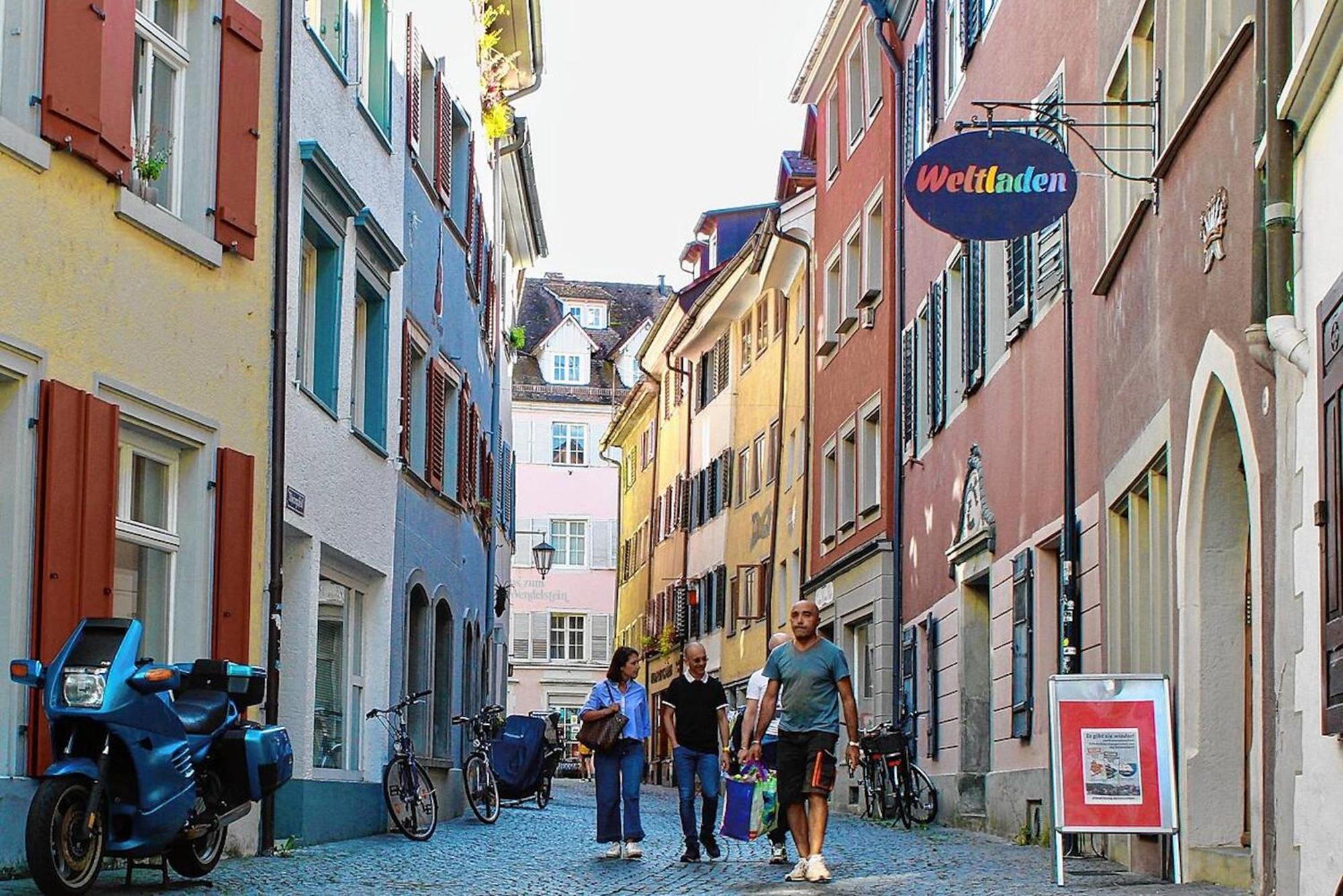 Ferienwohnung Zentrale Wohlfuehloase Inkl Parkplatz - Zum Blauen Schild Konstanz Exterior foto